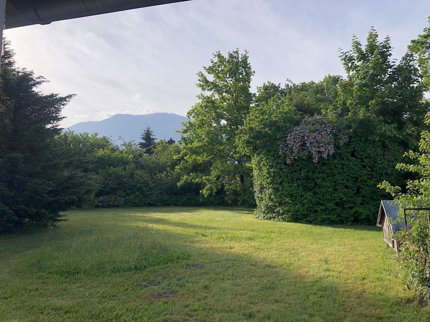 Predaj domu 148 m², pozemok 1.396 m², Bayerisch Gmain, Bavorsko Predaj domu 148 m², pozemok 1.396 m², Bayerisch Gmain, Bavorsko