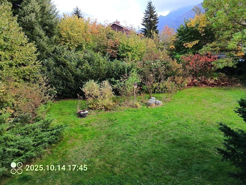 Predaj domu 148 m², pozemok 1.396 m², Bayerisch Gmain, Bavorsko Predaj domu 148 m², pozemok 1.396 m², Bayerisch Gmain, Bavorsko