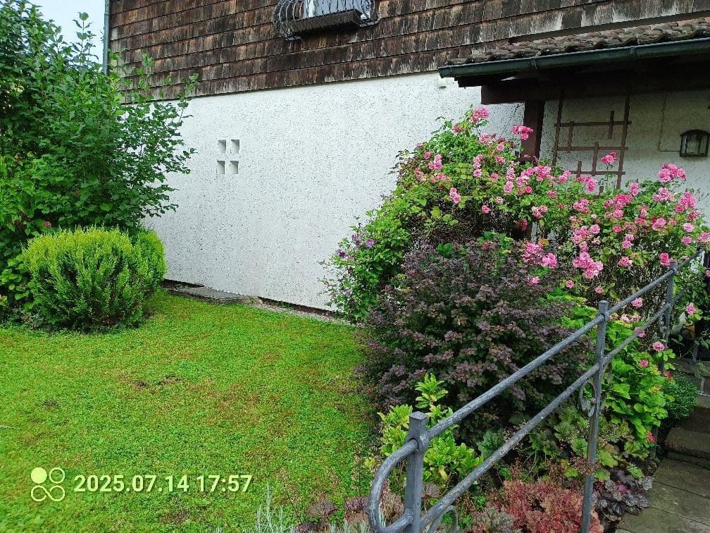 Predaj domu 148 m², pozemok 1.396 m², Bayerisch Gmain, Bavorsko Predaj domu 148 m², pozemok 1.396 m², Bayerisch Gmain, Bavorsko
