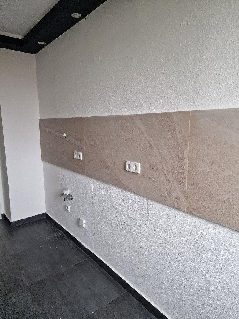 Predaj domu 910 m², Gartenstr 7-8, Königshain-Wiederau, Sasko Predaj domu 910 m², Gartenstr 7-8, Königshain-Wiederau, Sasko