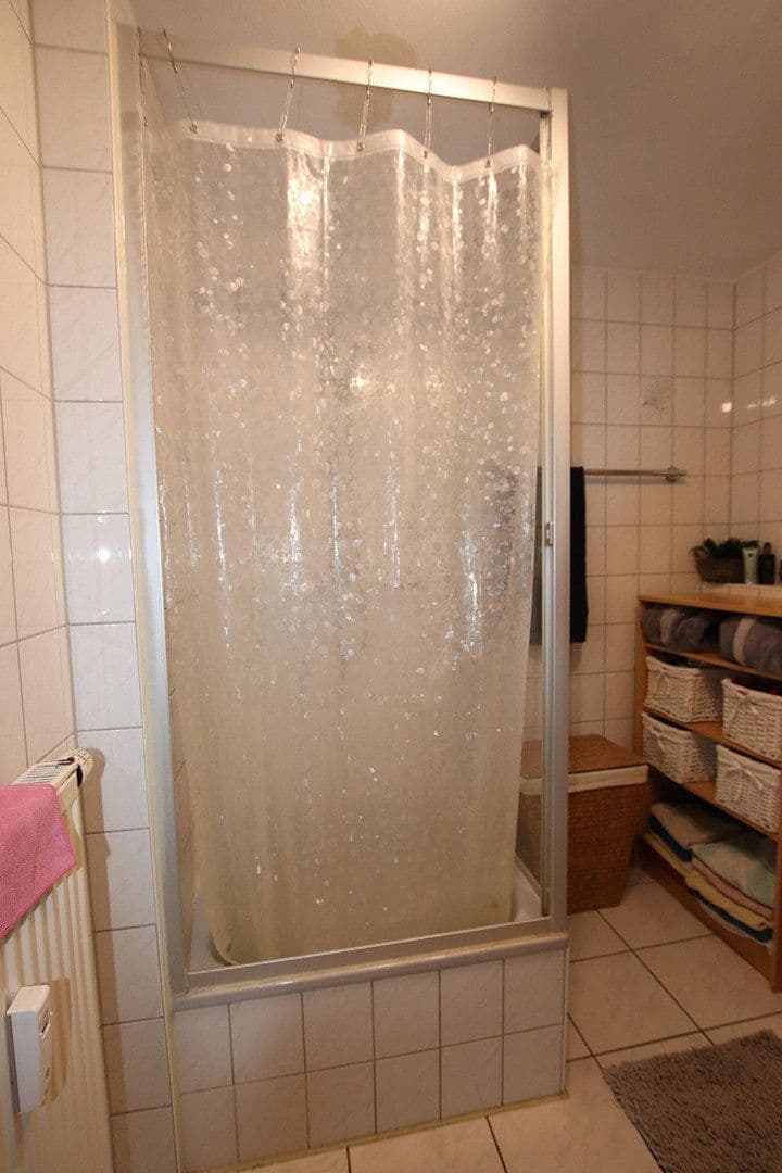 Prenájom bytu 2-izbový 53 m², Neuenstadt am Kocher, Bádensko-Wurttembersko Prenájom bytu 2-izbový 53 m², Neuenstadt am Kocher, Bádensko-Wurttembersko