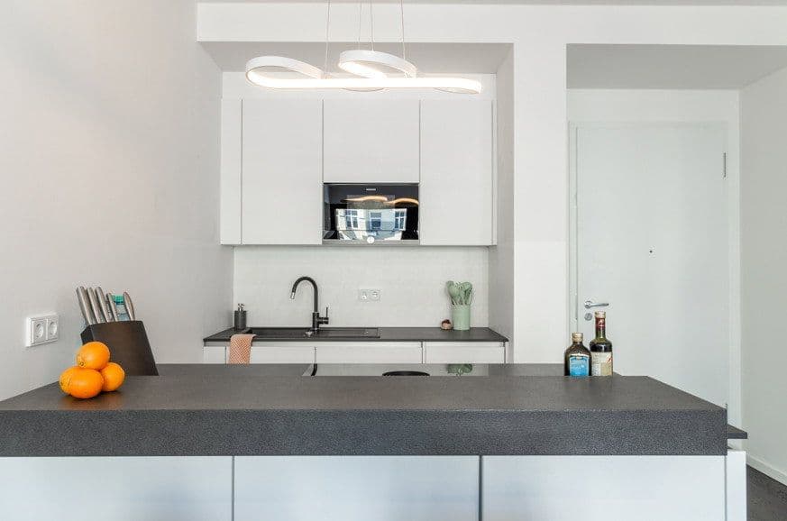 Prenájom bytu 2-izbový 44 m², Stralauer Allee 13a, Berlin, Berlín Prenájom bytu 2-izbový 44 m², Stralauer Allee 13a, Berlin, Berlín
