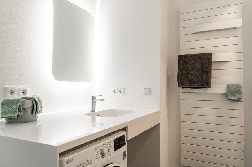 Prenájom bytu 2-izbový 44 m², Stralauer Allee 13a, Berlin, Berlín Prenájom bytu 2-izbový 44 m², Stralauer Allee 13a, Berlin, Berlín