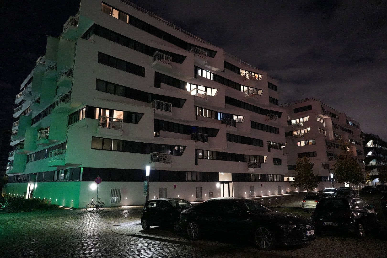 Prenájom bytu 2-izbový 44 m², Stralauer Allee 13a, Berlin, Berlín Prenájom bytu 2-izbový 44 m², Stralauer Allee 13a, Berlin, Berlín