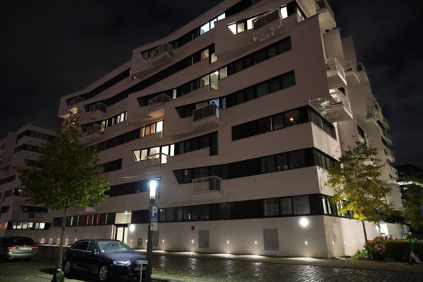 Prenájom bytu 2-izbový 44 m², Stralauer Allee 13a, Berlin, Berlín Prenájom bytu 2-izbový 44 m², Stralauer Allee 13a, Berlin, Berlín