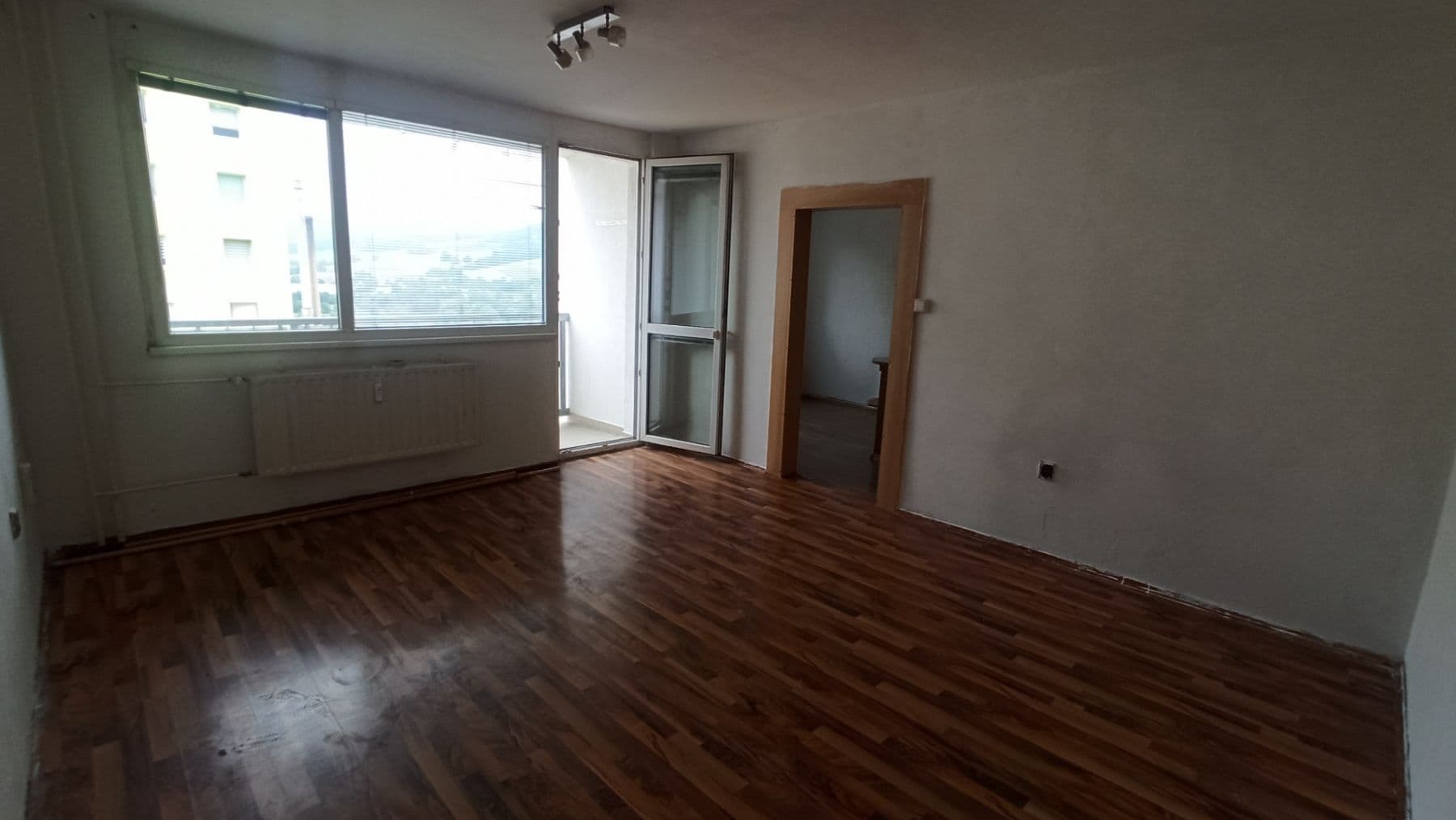 Predaj bytu 3-izbový 75 m², Čsl. partyzánů, Děčín, Ústecký kraj Predaj bytu 3-izbový 75 m², Čsl. partyzánů, Děčín, Ústecký kraj