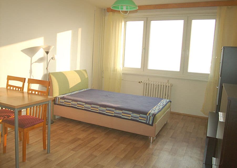 Prenájom bytu 1-izbový 31 m², Slévačská, Praha, Praha Prenájom bytu 1-izbový 31 m², Slévačská, Praha, Praha