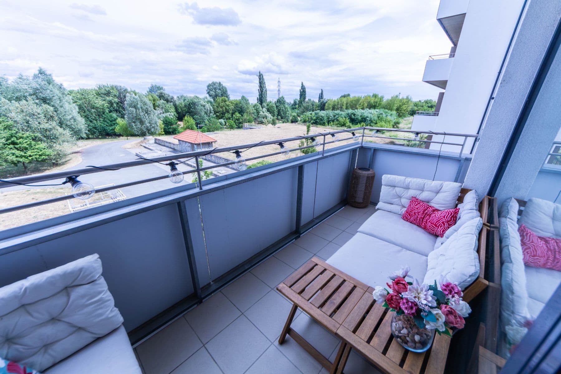 Prenájom bytu 3-izbový 73 m², Jižní, Brno, Jihomoravský kraj Prenájom bytu 3-izbový 73 m², Jižní, Brno, Jihomoravský kraj