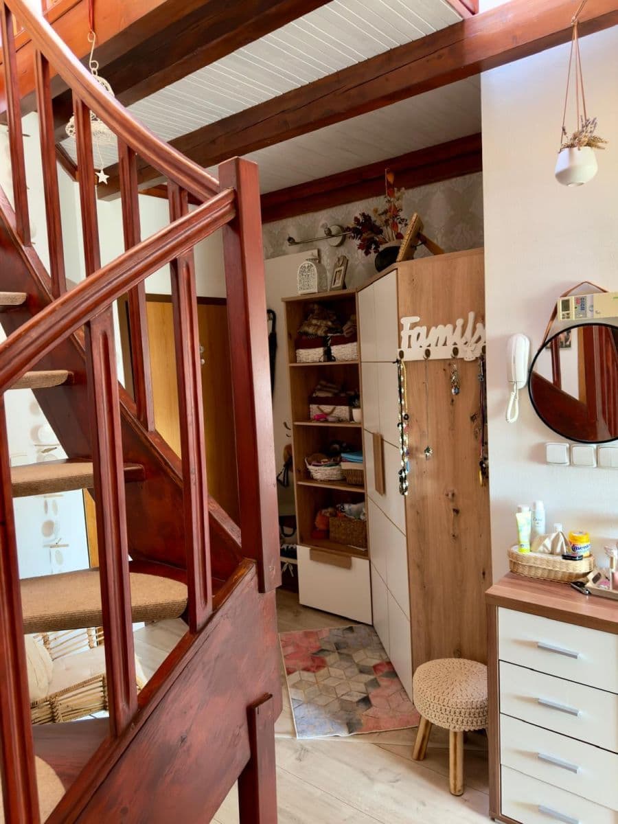 Predaj bytu 3-izbový 70 m², Přípotoční, Praha, Praha Predaj bytu 3-izbový 70 m², Přípotoční, Praha, Praha