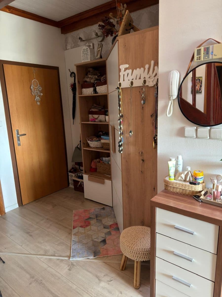 Predaj bytu 3-izbový 70 m², Přípotoční, Praha, Praha Predaj bytu 3-izbový 70 m², Přípotoční, Praha, Praha