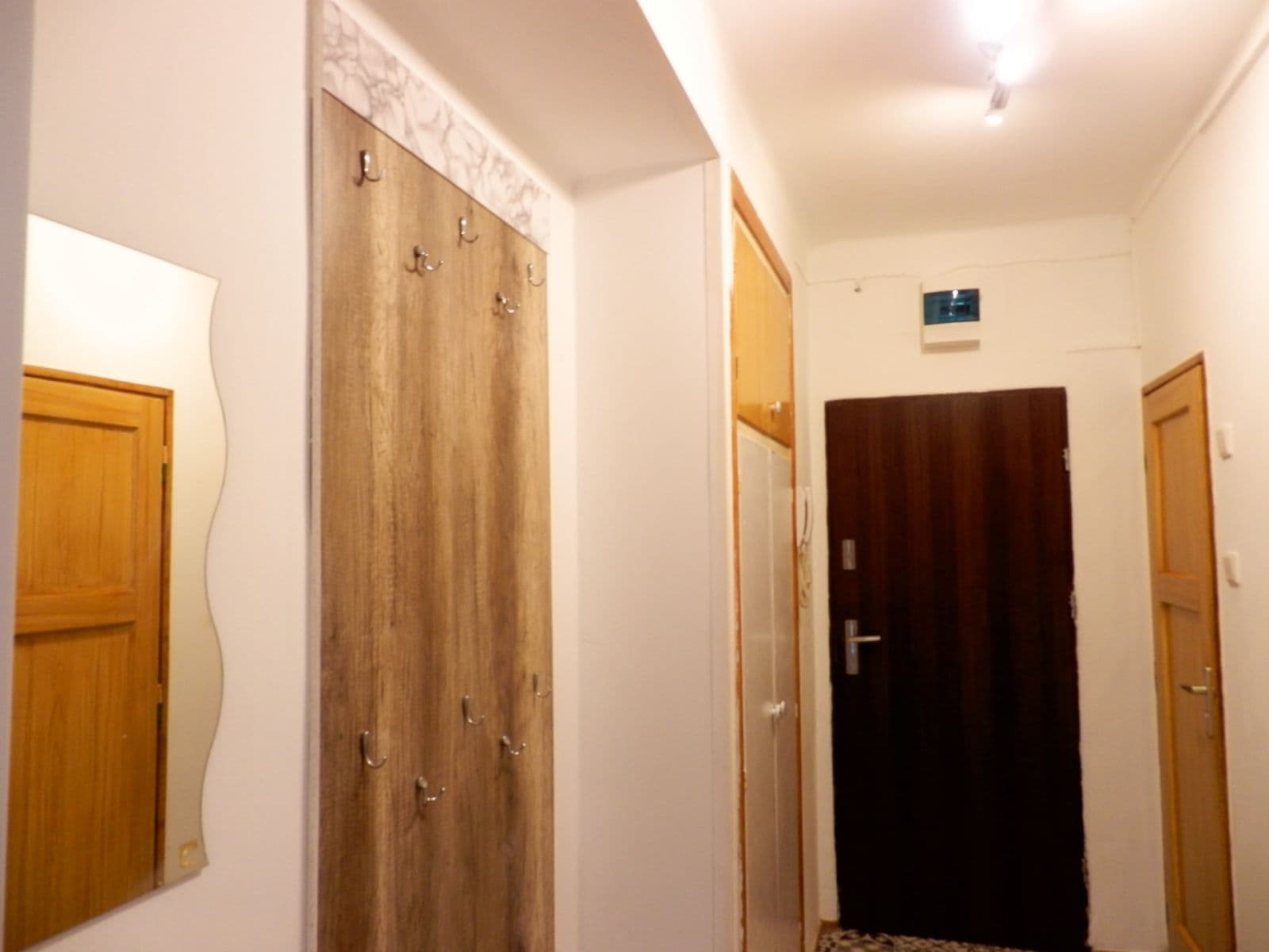 Prenájom bytu 2-izbový 58 m², Obránců míru, Lomnice nad Popelkou, Liberecký kraj Prenájom bytu 2-izbový 58 m², Obránců míru, Lomnice nad Popelkou, Liberecký kraj