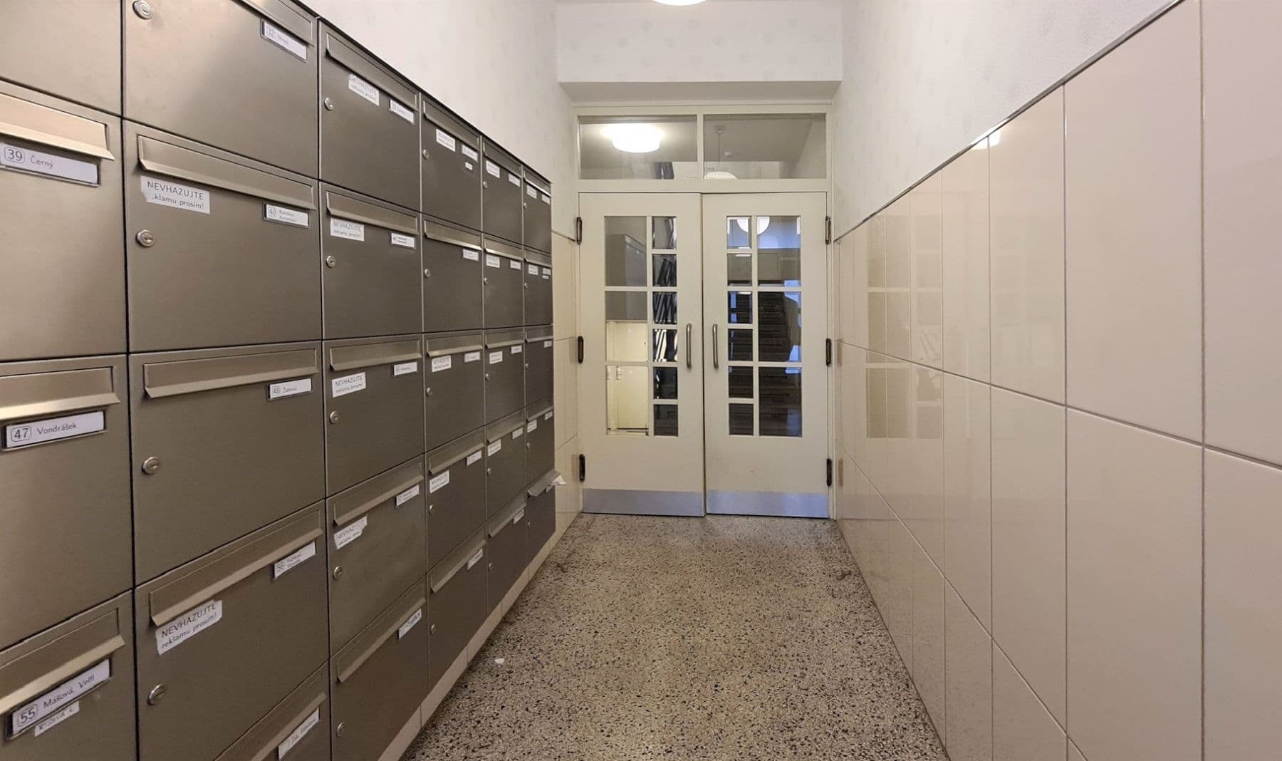 Prenájom bytu 2-izbový 43 m², Jateční, Praha, Praha Prenájom bytu 2-izbový 43 m², Jateční, Praha, Praha