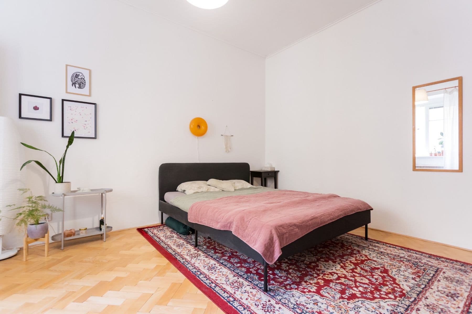 Prenájom bytu 2-izbový 43 m², Jateční, Praha, Praha Prenájom bytu 2-izbový 43 m², Jateční, Praha, Praha