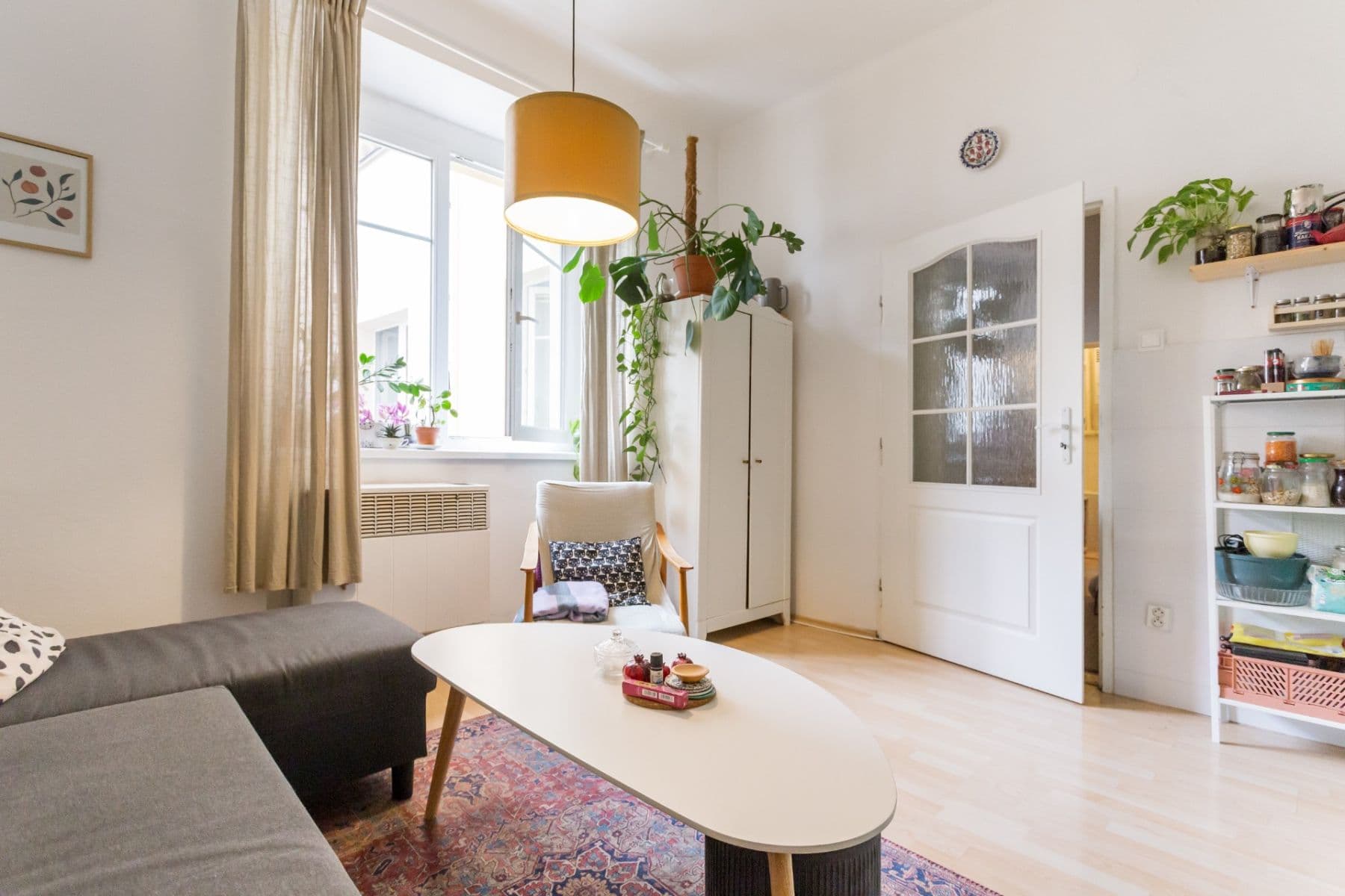 Prenájom bytu 2-izbový 43 m², Jateční, Praha, Praha Prenájom bytu 2-izbový 43 m², Jateční, Praha, Praha