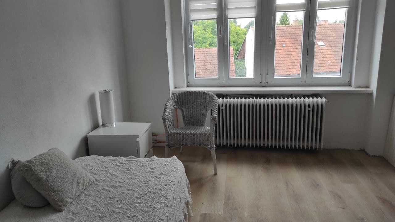 Prenájom bytu 1-izbový 37 m², Kasejovice, Plzeňský kraj Prenájom bytu 1-izbový 37 m², Kasejovice, Plzeňský kraj