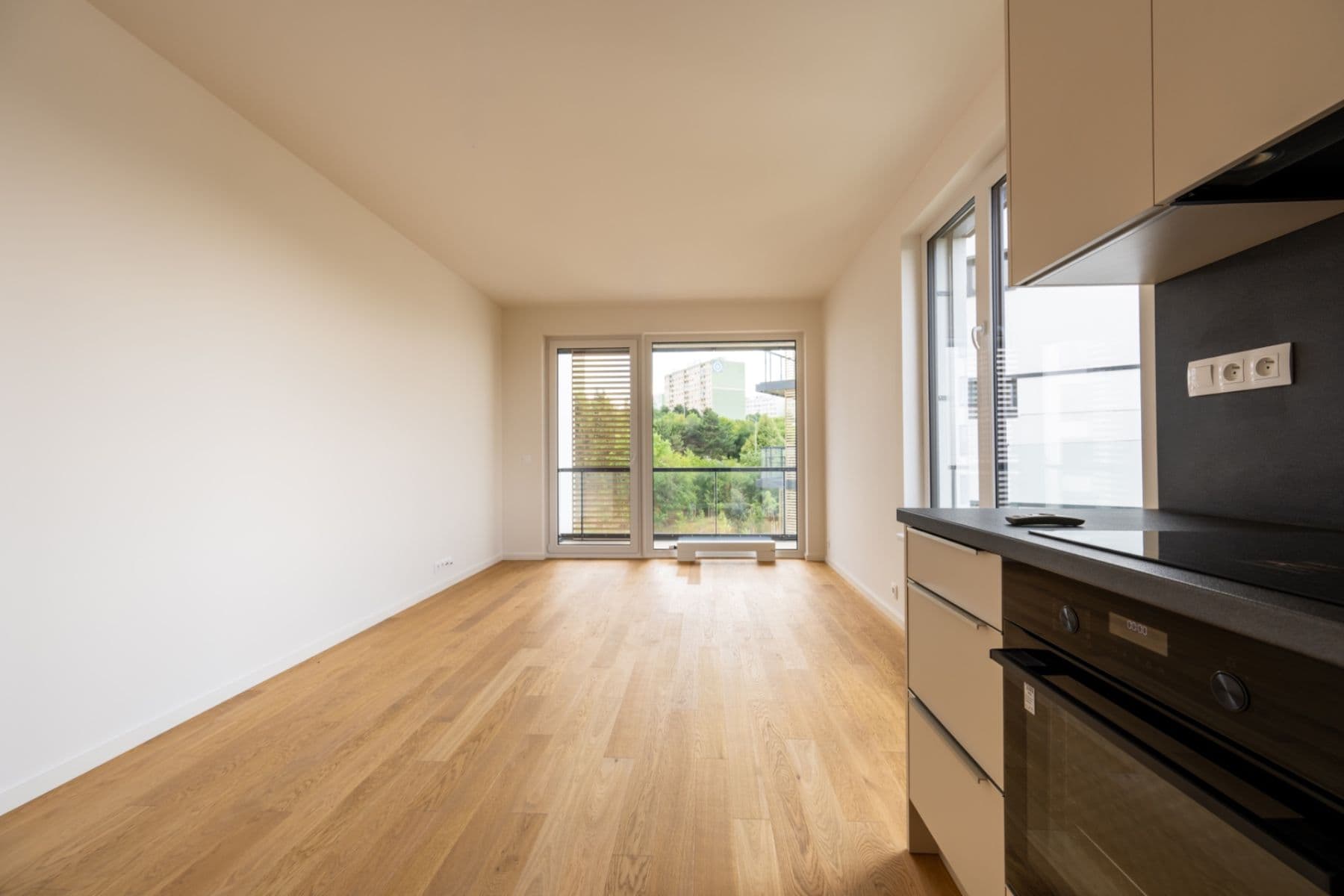Prenájom bytu 2-izbový 56 m², Veselovského, Praha, Praha Prenájom bytu 2-izbový 56 m², Veselovského, Praha, Praha