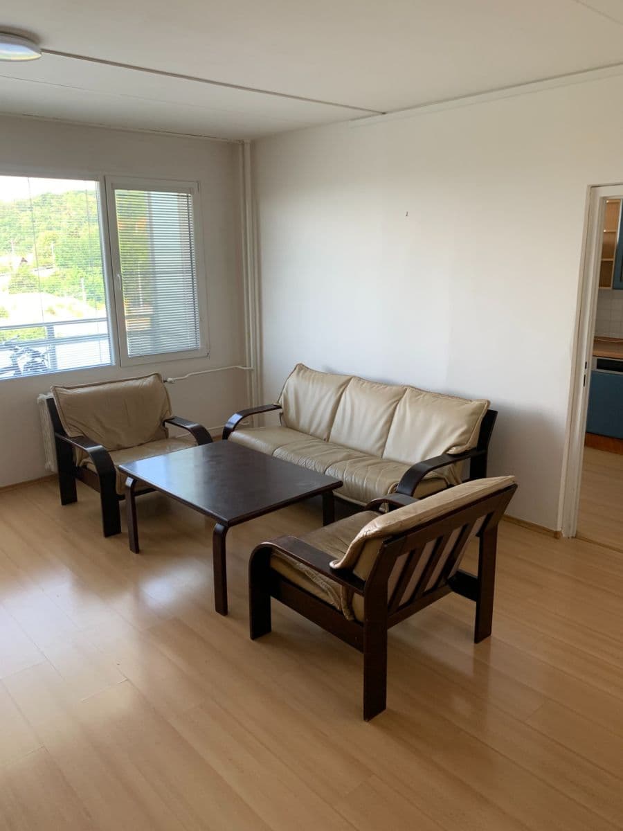 Prenájom bytu 4-izbový 90 m², Slunečná, Brno, Jihomoravský kraj Prenájom bytu 4-izbový 90 m², Slunečná, Brno, Jihomoravský kraj