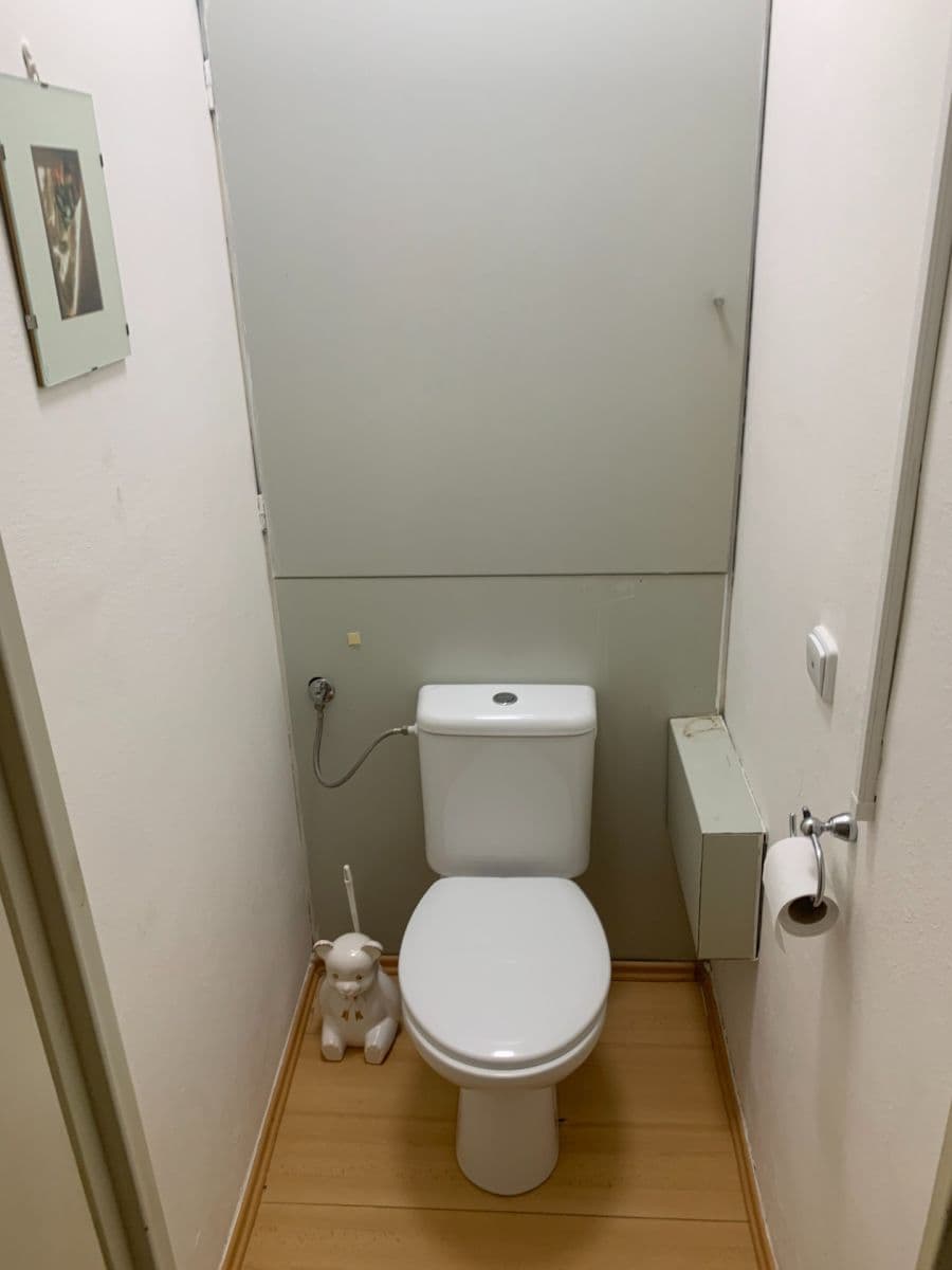 Prenájom bytu 4-izbový 90 m², Slunečná, Brno, Jihomoravský kraj Prenájom bytu 4-izbový 90 m², Slunečná, Brno, Jihomoravský kraj