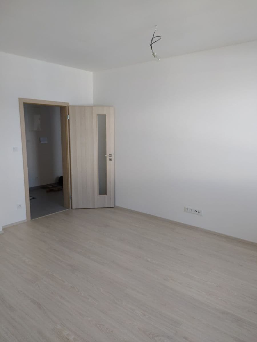 Predaj bytu 3-izbový 68 m², Váňova, Kladno, Středočeský kraj Predaj bytu 3-izbový 68 m², Váňova, Kladno, Středočeský kraj