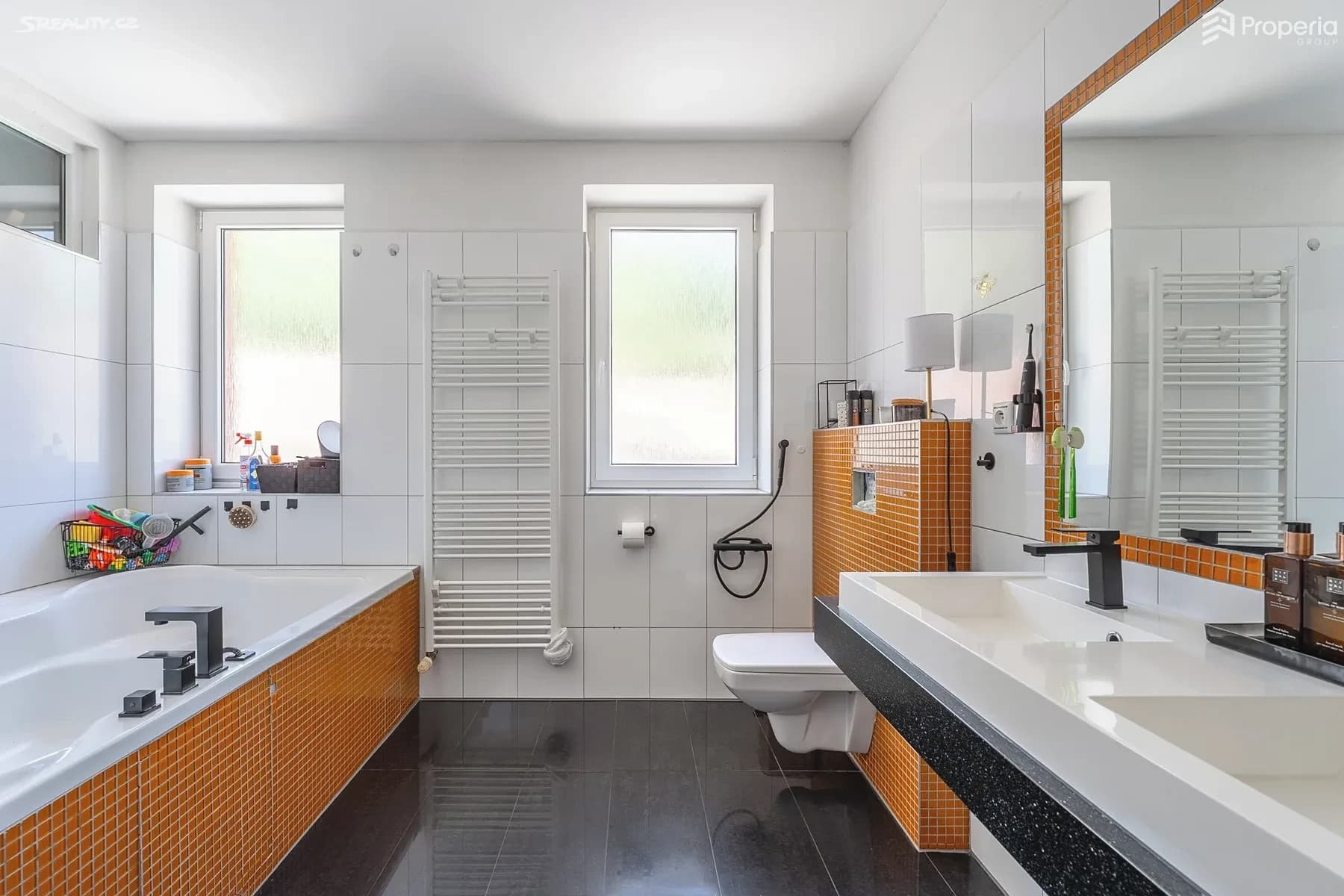 Prenájom domu 365 m², pozemok 818 m², Mokrá-Horákov, Jihomoravský kraj Prenájom domu 365 m², pozemok 818 m², Mokrá-Horákov, Jihomoravský kraj