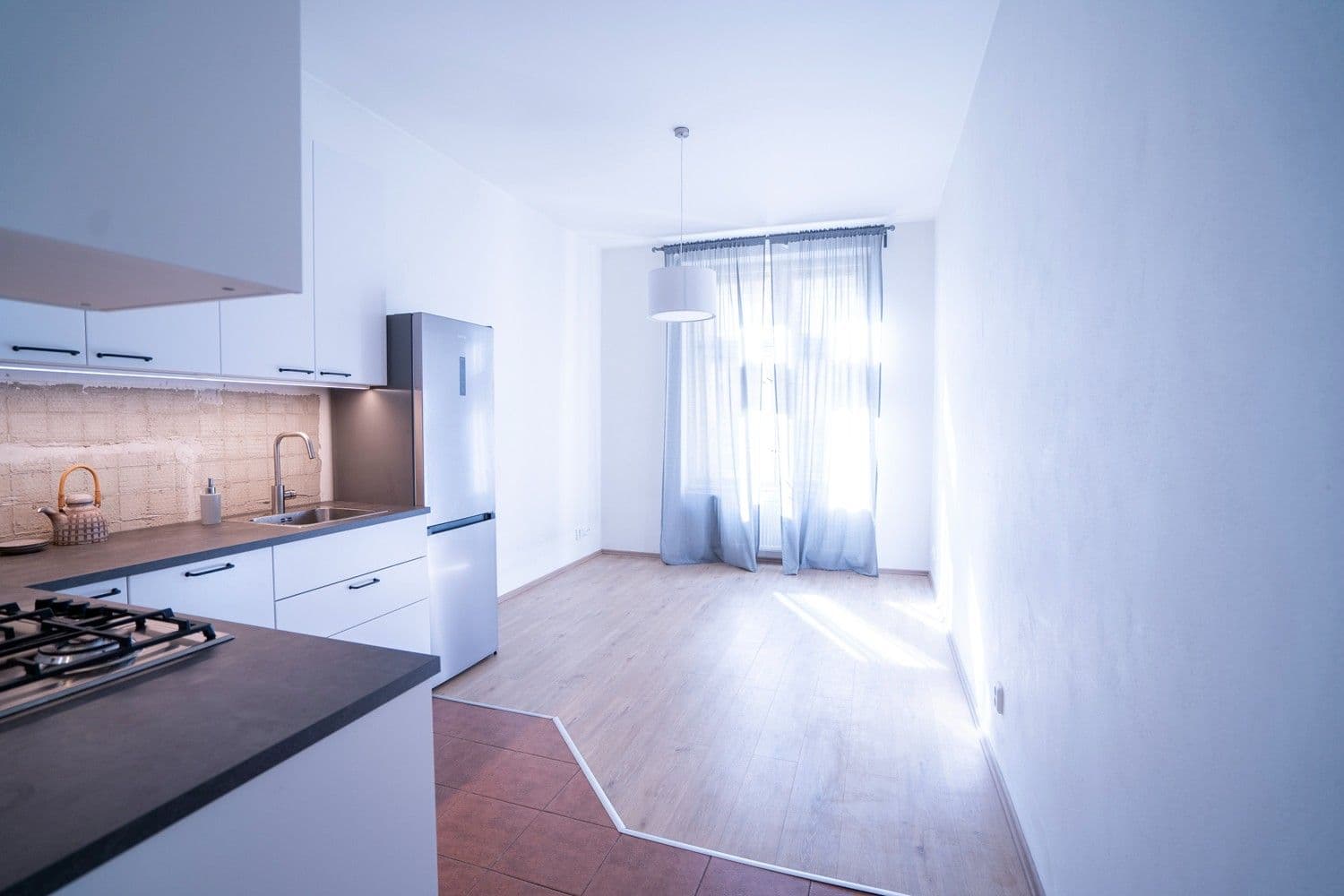 Prenájom bytu 1-izbový 45 m², Moskevská, Praha, Praha Prenájom bytu 1-izbový 45 m², Moskevská, Praha, Praha