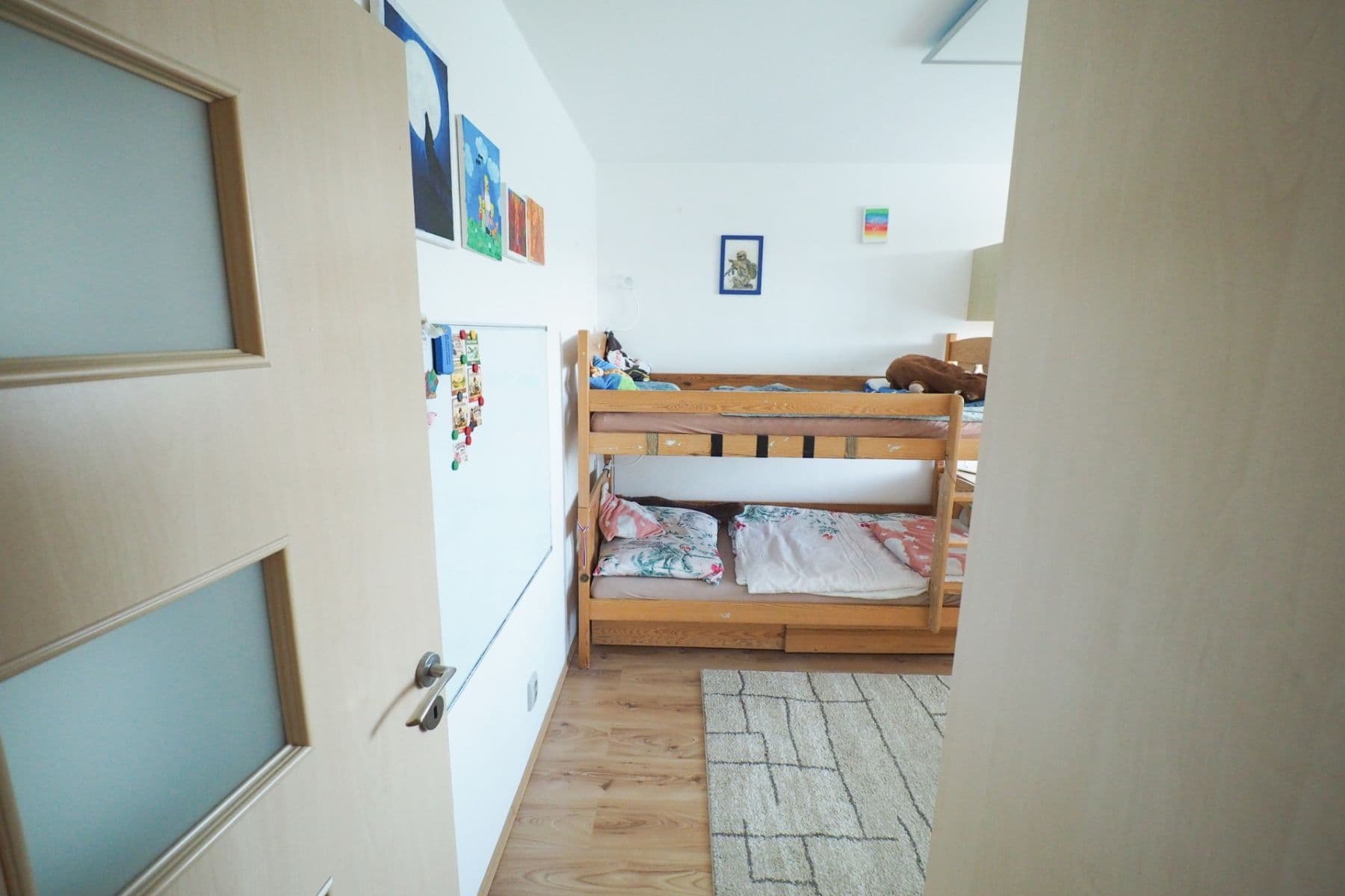 Prenájom bytu 3-izbový 66 m², Jungmannova, Otrokovice, Zlínský kraj Prenájom bytu 3-izbový 66 m², Jungmannova, Otrokovice, Zlínský kraj