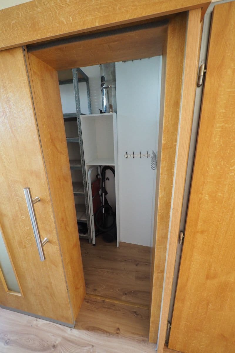 Prenájom bytu 3-izbový 66 m², Jungmannova, Otrokovice, Zlínský kraj Prenájom bytu 3-izbový 66 m², Jungmannova, Otrokovice, Zlínský kraj