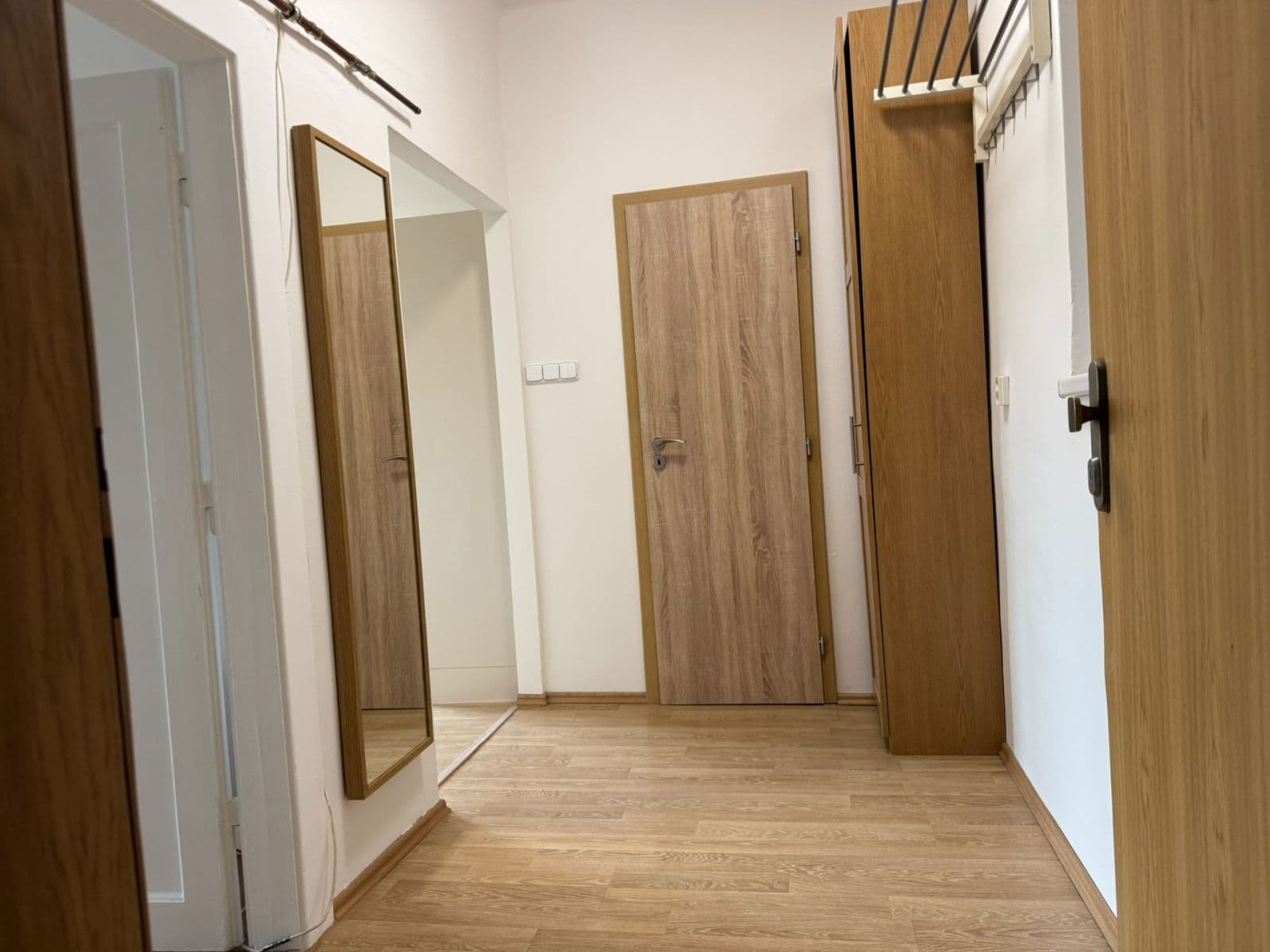 Prenájom bytu 2-izbový 46 m², Biskupcova, Praha, Praha Prenájom bytu 2-izbový 46 m², Biskupcova, Praha, Praha