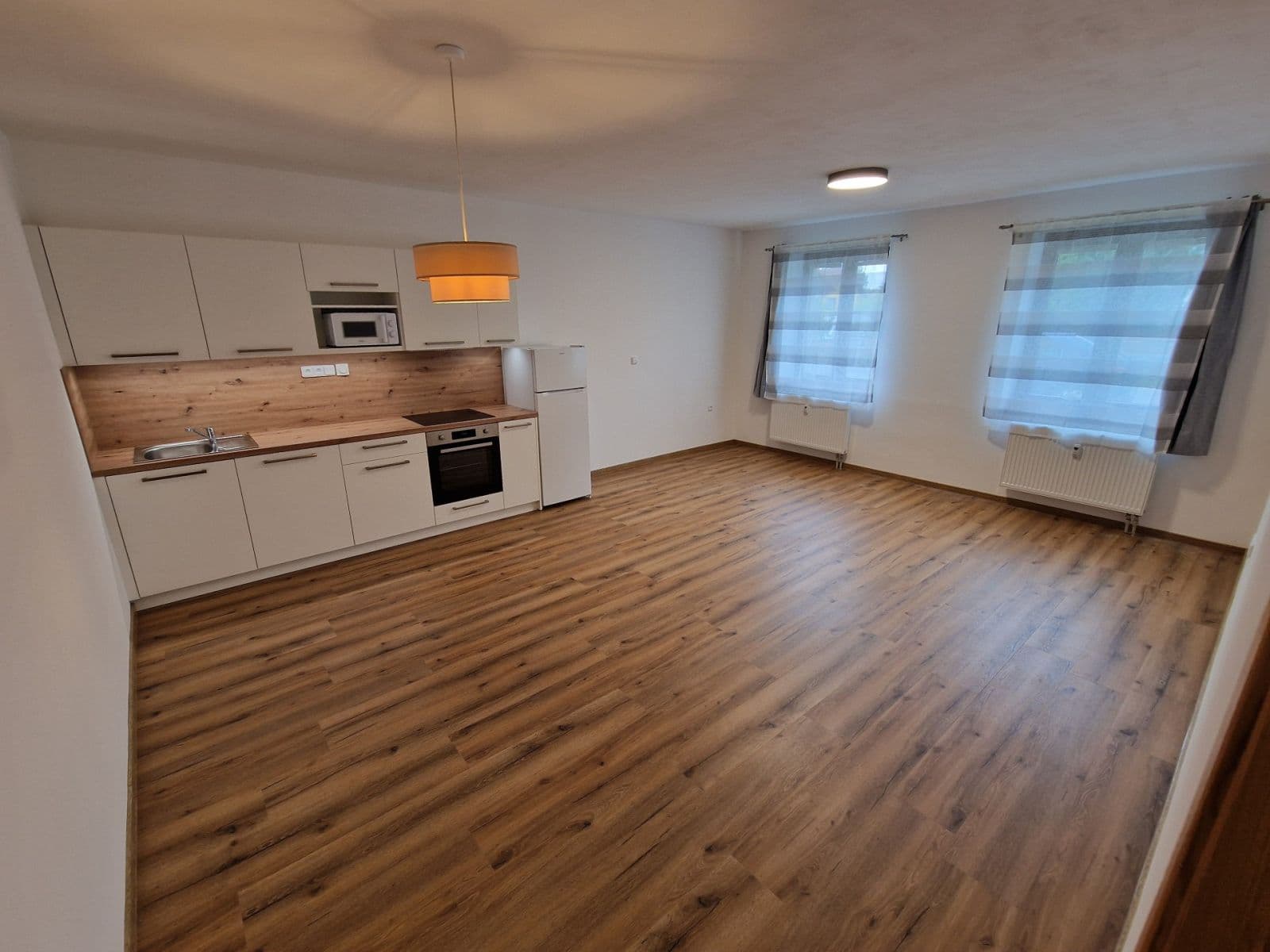 Prenájom bytu 1-izbový 42 m², Světnov, Kraj Vysočina Prenájom bytu 1-izbový 42 m², Světnov, Kraj Vysočina
