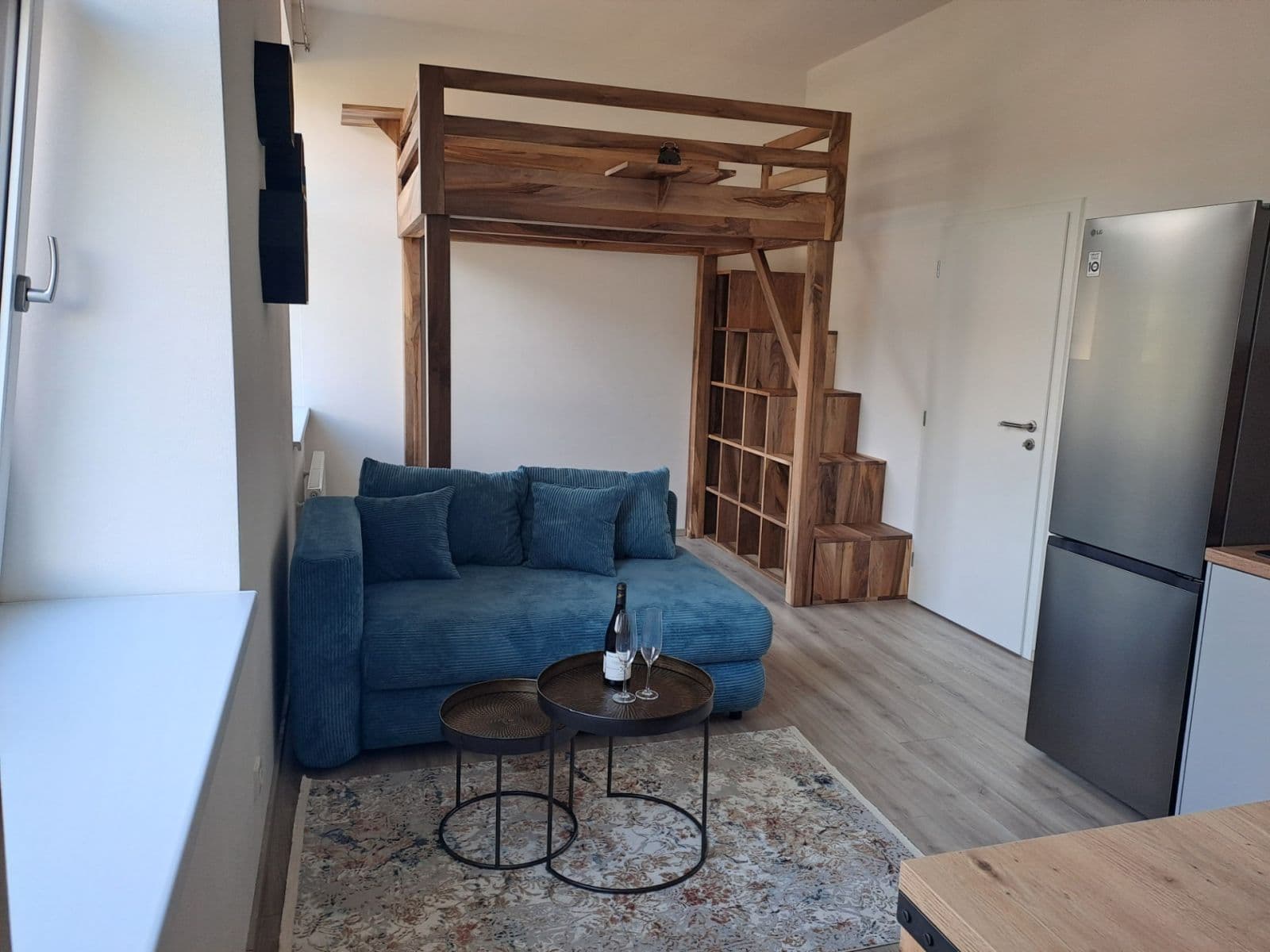 Prenájom bytu 1-izbový 36 m², S. K. Neumanna, Kralupy nad Vltavou, Středočeský kraj Prenájom bytu 1-izbový 36 m², S. K. Neumanna, Kralupy nad Vltavou, Středočeský kraj