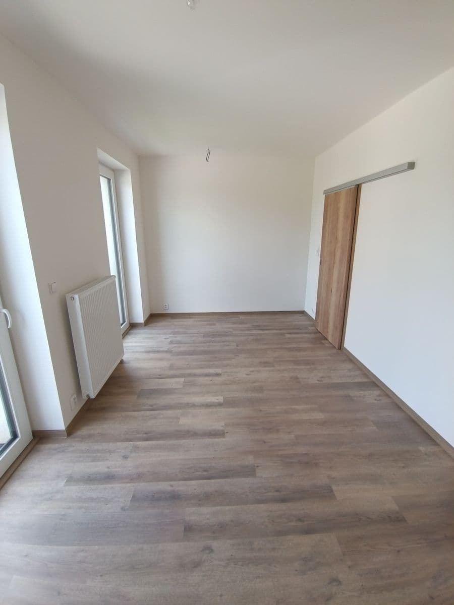 Predaj bytu 1-izbový 30 m², Český Brod, Středočeský kraj Predaj bytu 1-izbový 30 m², Český Brod, Středočeský kraj