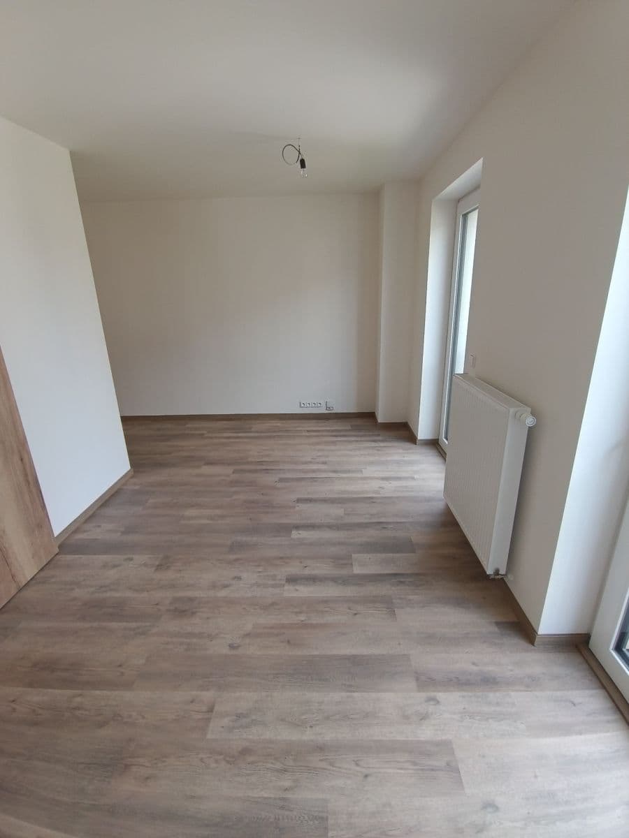 Predaj bytu 1-izbový 30 m², Český Brod, Středočeský kraj Predaj bytu 1-izbový 30 m², Český Brod, Středočeský kraj