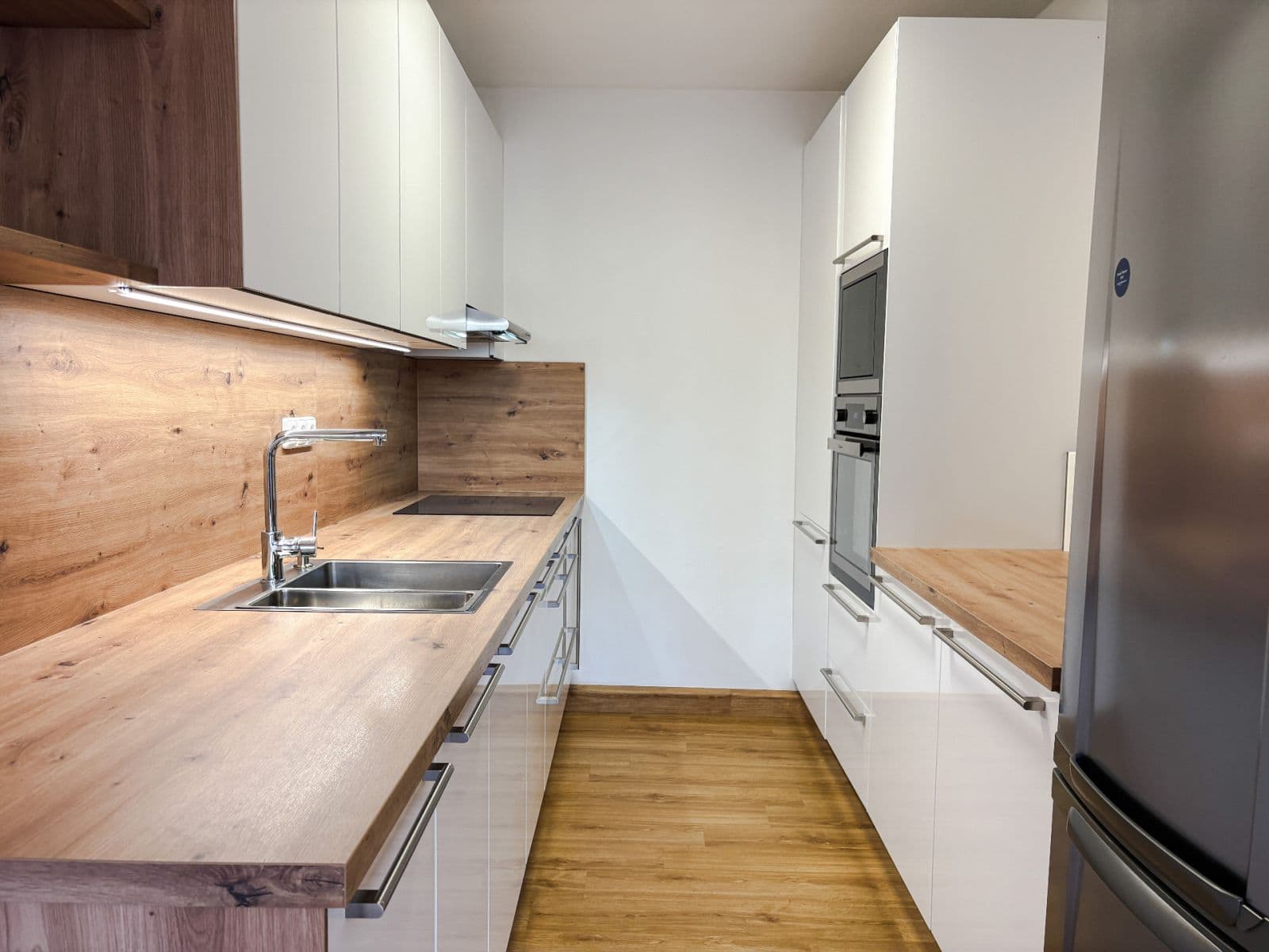 Predaj bytu 3-izbový 93 m², U Kněžské louky, Praha, Praha Predaj bytu 3-izbový 93 m², U Kněžské louky, Praha, Praha