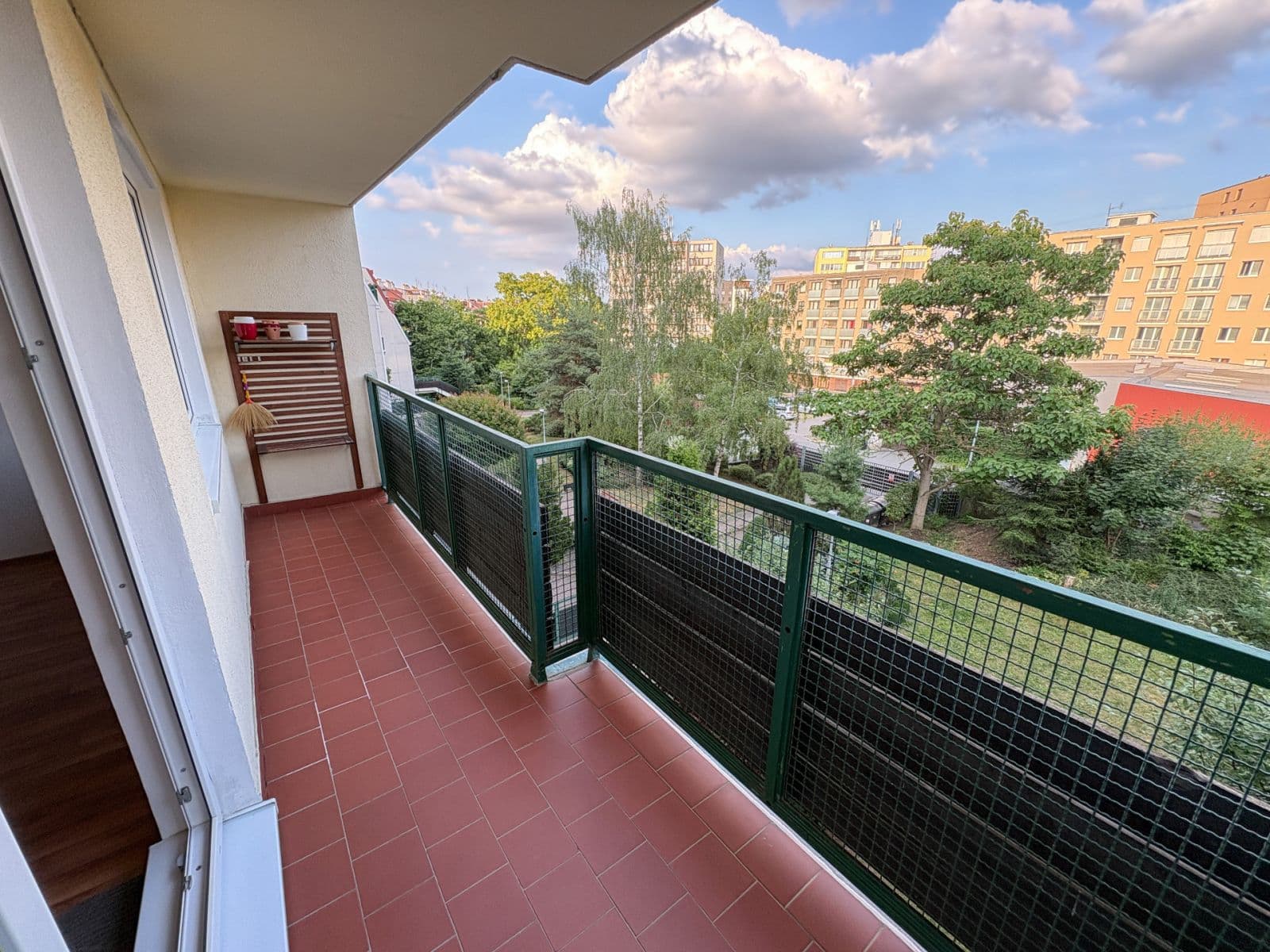 Predaj bytu 3-izbový 93 m², U Kněžské louky, Praha, Praha Predaj bytu 3-izbový 93 m², U Kněžské louky, Praha, Praha