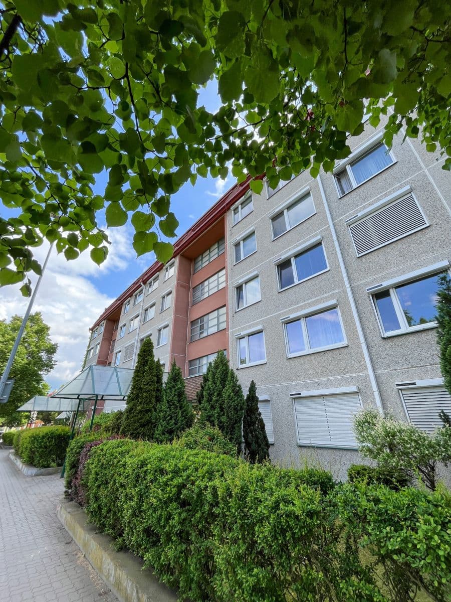 Predaj bytu 3-izbový 93 m², U Kněžské louky, Praha, Praha Predaj bytu 3-izbový 93 m², U Kněžské louky, Praha, Praha