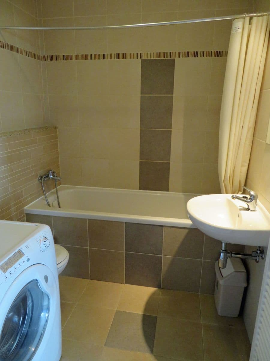 Prenájom bytu 1-izbový 45 m², Žateckých, Praha, Praha Prenájom bytu 1-izbový 45 m², Žateckých, Praha, Praha