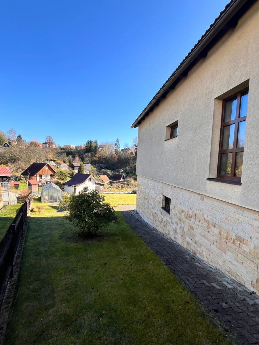 Predaj domu 1 m², pozemok 1.100 m², U Zahrádek, Jablonec nad Nisou, Liberecký kraj Predaj domu 1 m², pozemok 1.100 m², U Zahrádek, Jablonec nad Nisou, Liberecký kraj