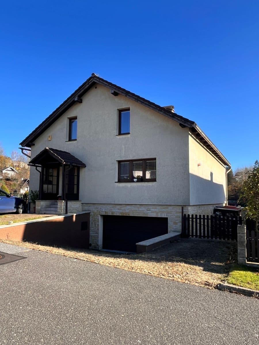 Predaj domu 1 m², pozemok 1.100 m², U Zahrádek, Jablonec nad Nisou, Liberecký kraj Predaj domu 1 m², pozemok 1.100 m², U Zahrádek, Jablonec nad Nisou, Liberecký kraj