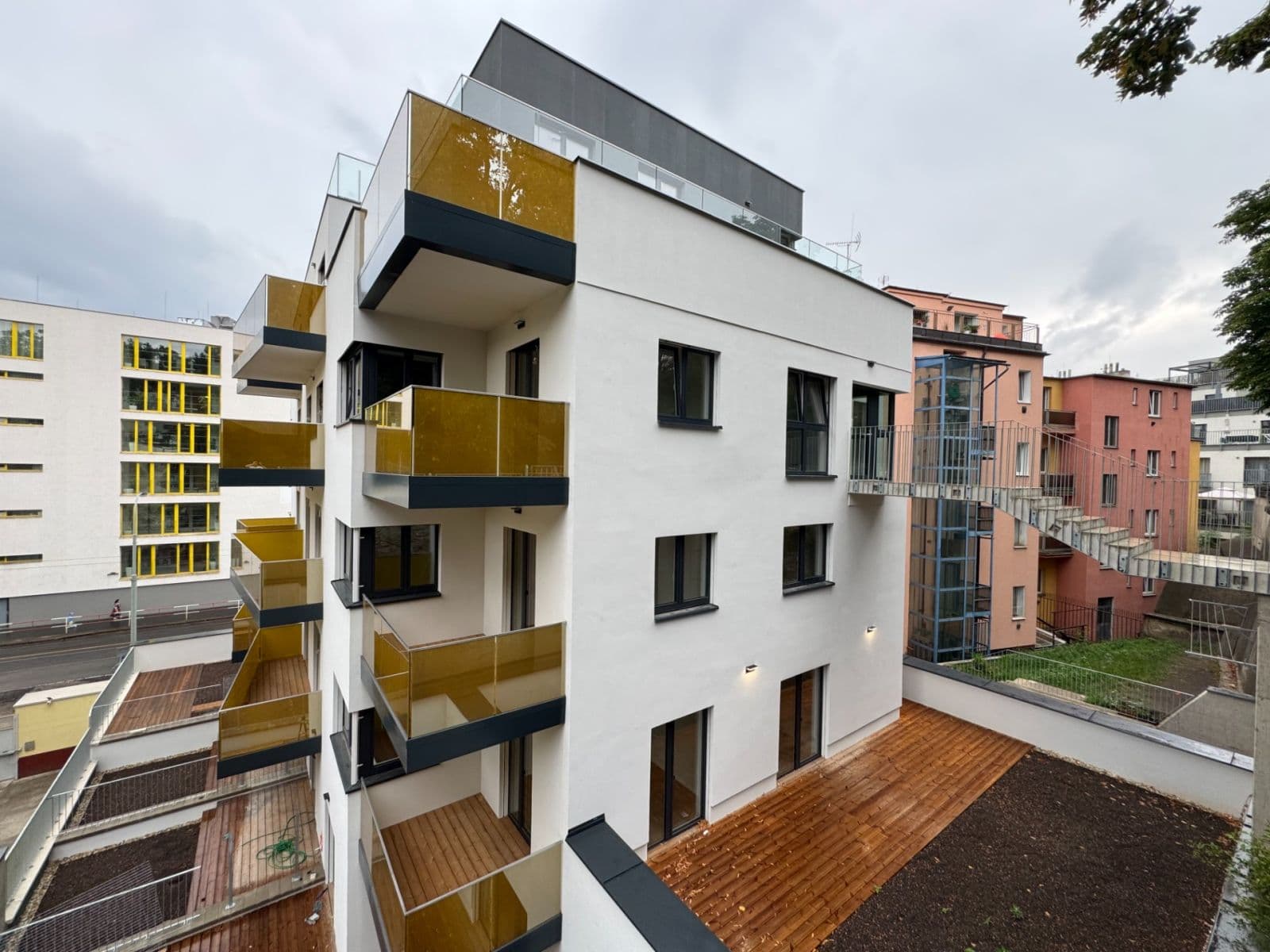 Prenájom bytu 1-izbový 23 m², Plzeňská, Praha, Praha Prenájom bytu 1-izbový 23 m², Plzeňská, Praha, Praha