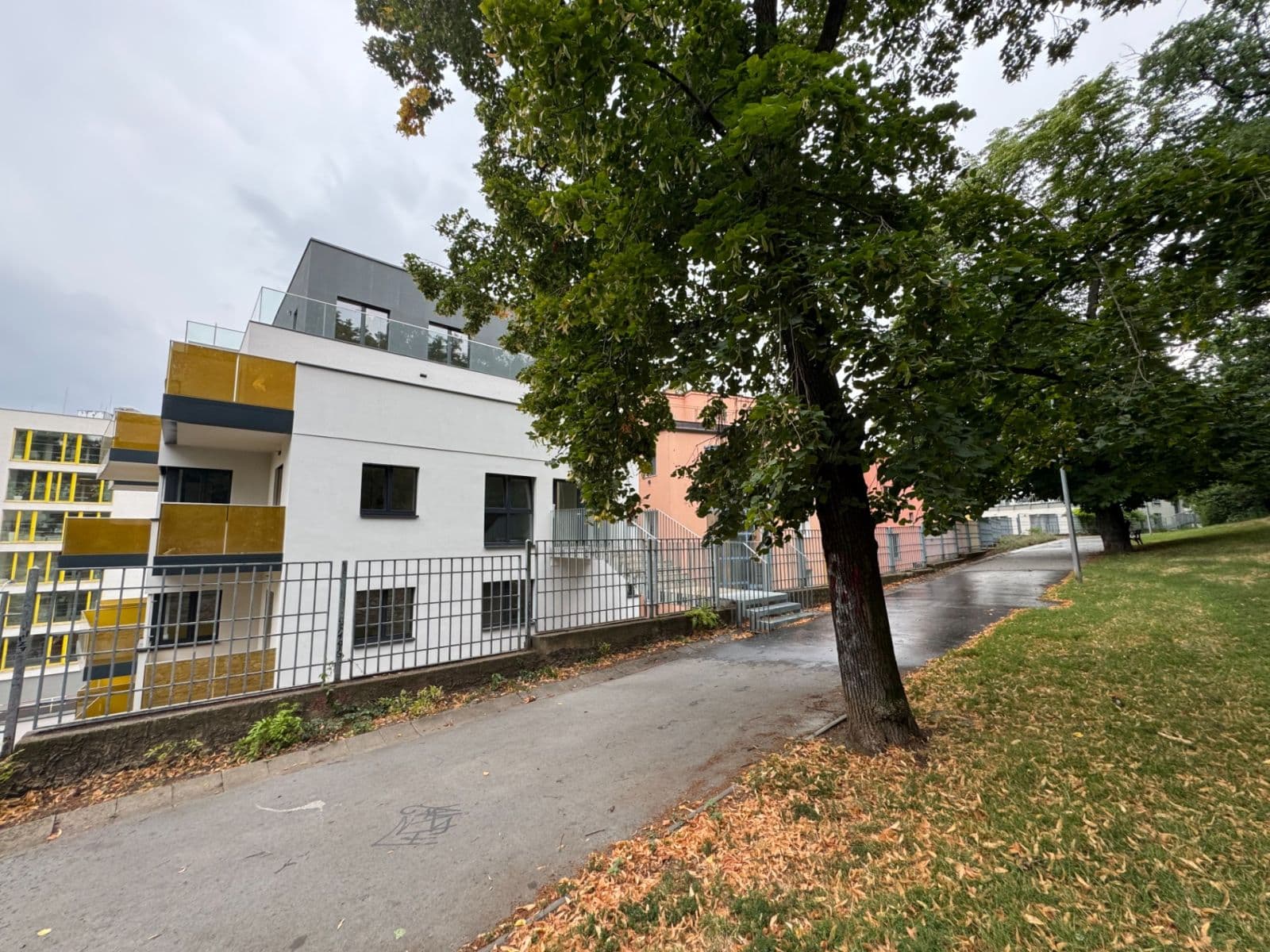Prenájom bytu 1-izbový 23 m², Plzeňská, Praha, Praha Prenájom bytu 1-izbový 23 m², Plzeňská, Praha, Praha