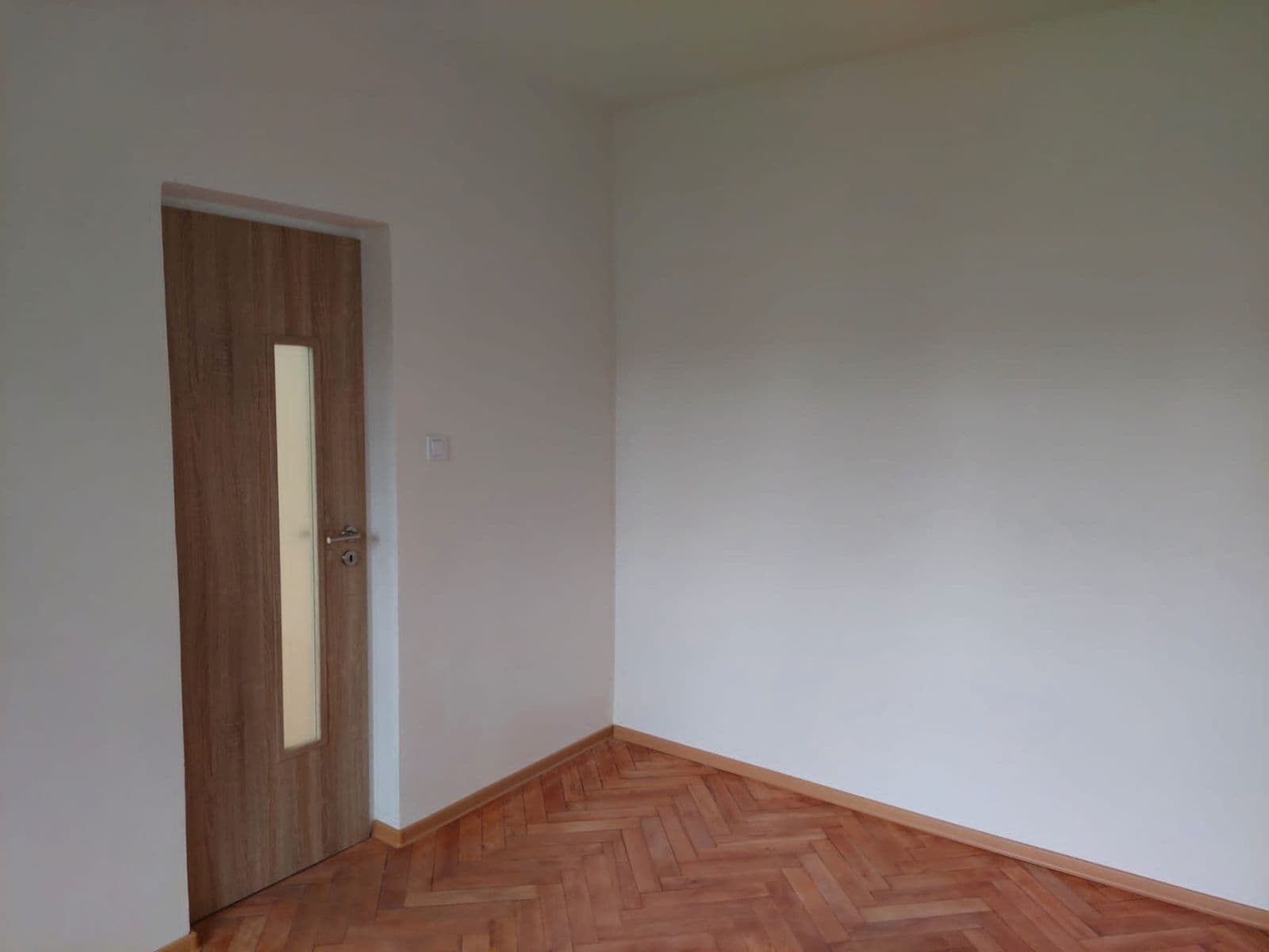 Prenájom bytu 2-izbový 53 m², Káranská, Praha, Praha Prenájom bytu 2-izbový 53 m², Káranská, Praha, Praha