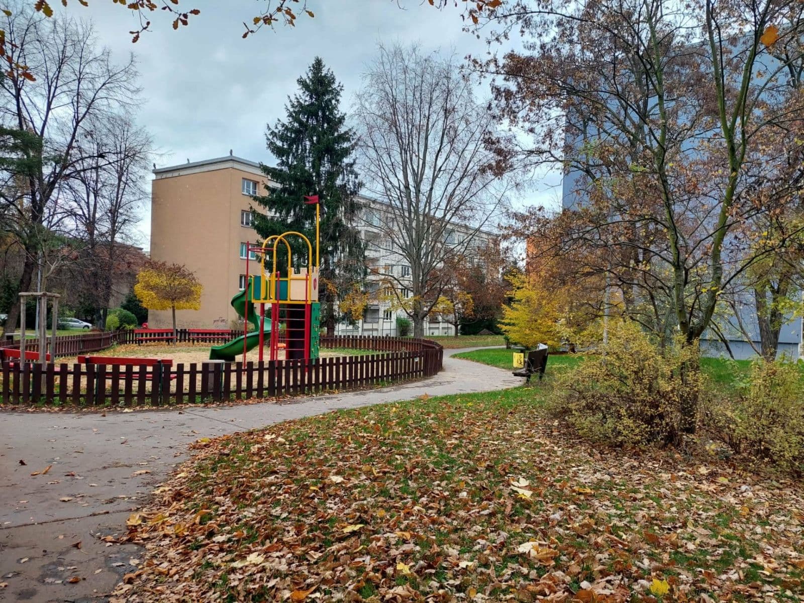Prenájom bytu 2-izbový 53 m², Káranská, Praha, Praha Prenájom bytu 2-izbový 53 m², Káranská, Praha, Praha