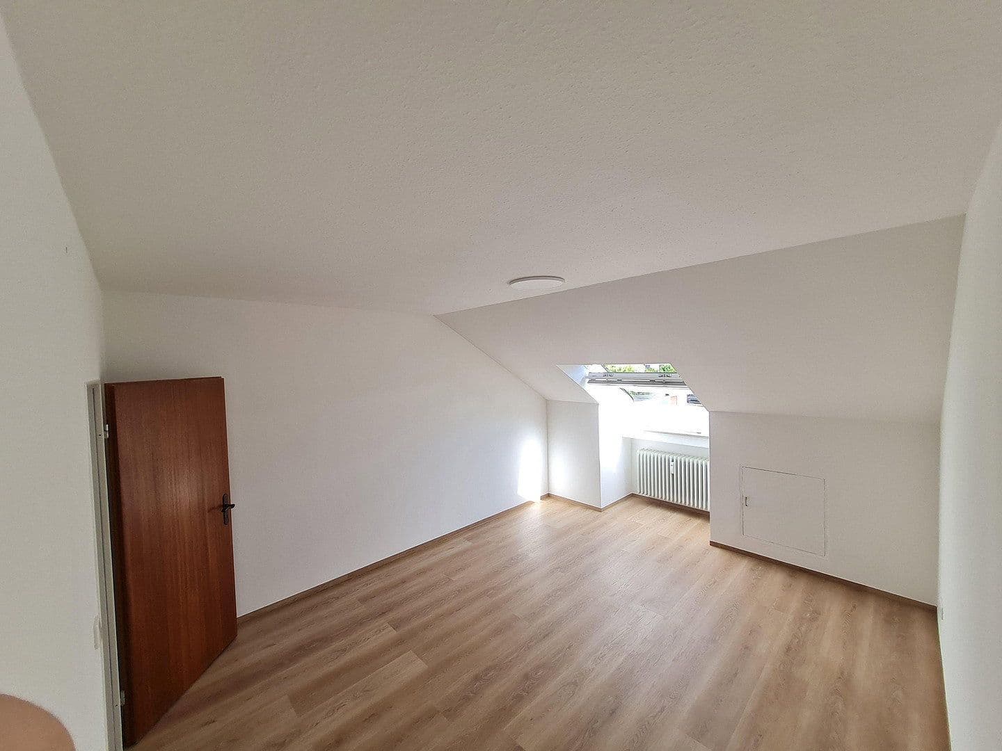 Prenájom bytu 2-izbový 64 m², Stadtbergen, Bavorsko Prenájom bytu 2-izbový 64 m², Stadtbergen, Bavorsko