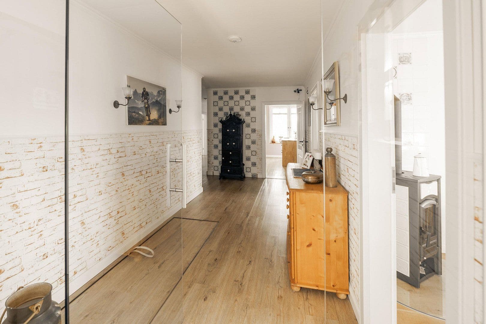 Predaj domu 155 m², pozemok 3.400 m², Edewecht, Dolné Sasko Predaj domu 155 m², pozemok 3.400 m², Edewecht, Dolné Sasko