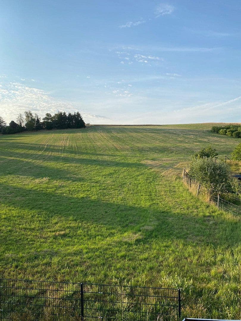 Predaj domu 130 m², pozemok 574 m², Waldstr. 7, Heidenrod, Hesensko Predaj domu 130 m², pozemok 574 m², Waldstr. 7, Heidenrod, Hesensko