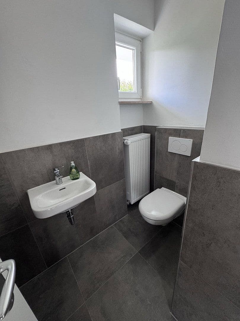 Prenájom domu 115 m², pozemok 500 m², Germering, Bavorsko Prenájom domu 115 m², pozemok 500 m², Germering, Bavorsko