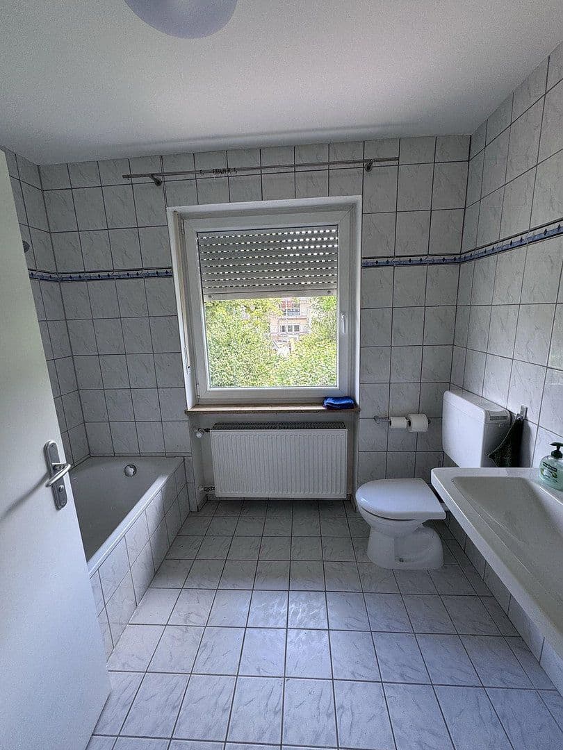 Prenájom domu 115 m², pozemok 500 m², Germering, Bavorsko Prenájom domu 115 m², pozemok 500 m², Germering, Bavorsko