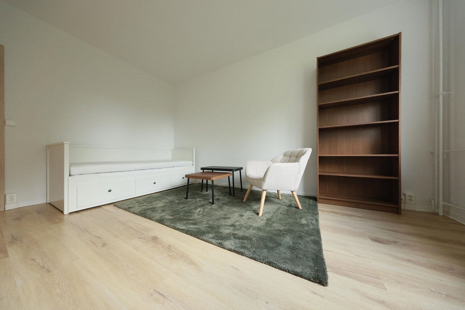 Prenájom bytu 1-izbový 36 m², Rostock, Meklenbursko-Predpomoransko Prenájom bytu 1-izbový 36 m², Rostock, Meklenbursko-Predpomoransko