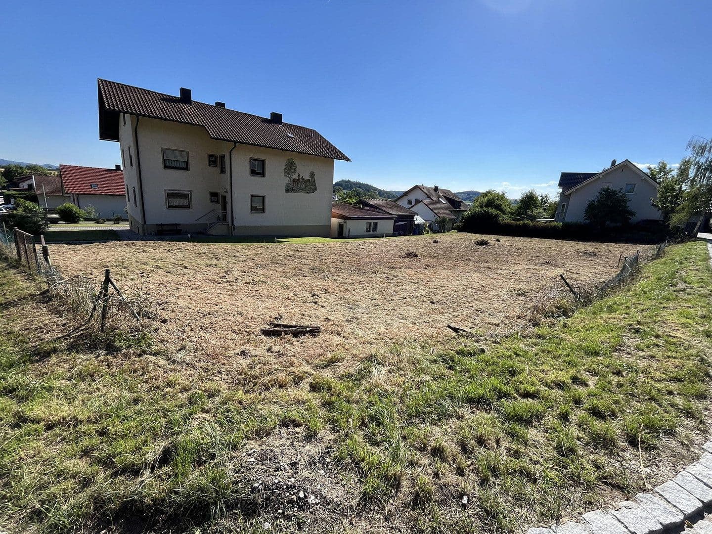 Predaj pozemku 911 m², Buchbergerstraße 11a, Cham, Bavorsko Predaj pozemku 911 m², Buchbergerstraße 11a, Cham, Bavorsko