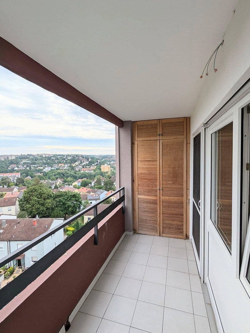 Prenájom bytu 2-izbový 67 m², Bergstraße 59, Würzburg, Bavorsko Prenájom bytu 2-izbový 67 m², Bergstraße 59, Würzburg, Bavorsko